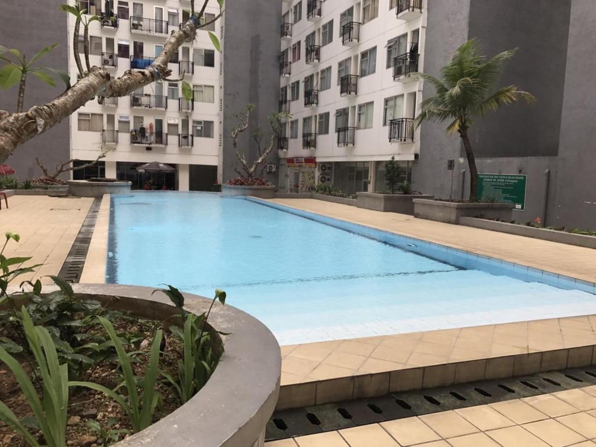 Location At 2nd Floor Jarrdin Cihampelas By Travelio Bandung